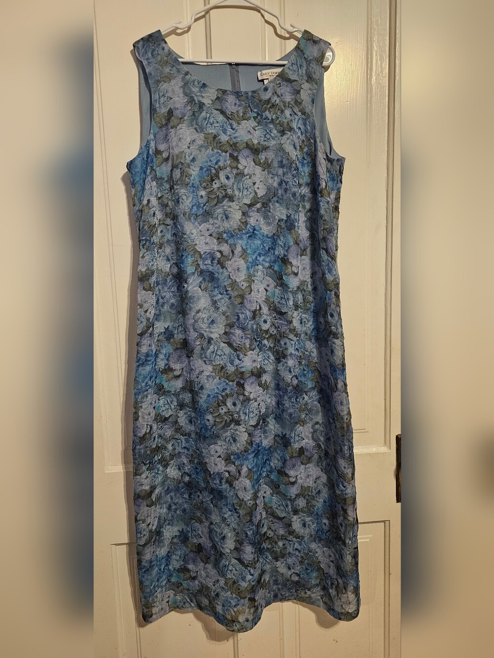 Sleeveless Blue Floral Midi Dress